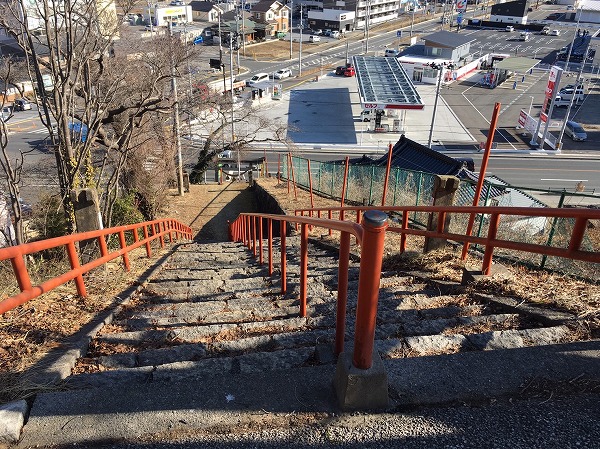 雛人形処分品展示|大船渡市大船渡町|加茂神社境内 八坂神社社殿